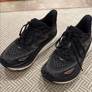 Hoka Black Clifton 9 Shoes